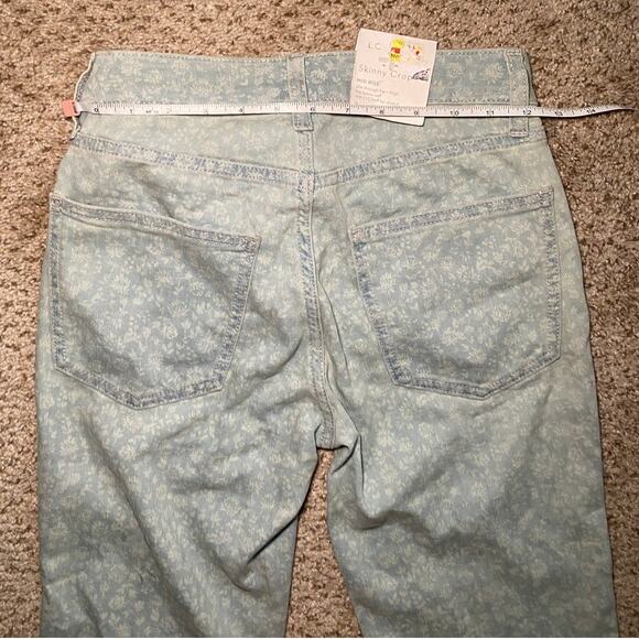 Lauren Conrad Floral Cropped Light Wash Skinny Jeans - Picture 6 of 12